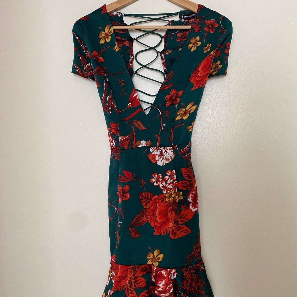 Pretty Little Things Floral Lace Dress